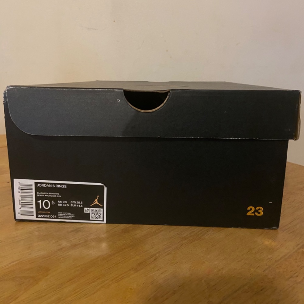 Jordan 6 Rings - Picture 5 of 6